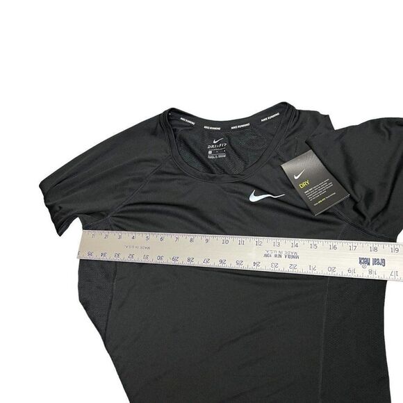 Nike Women’s‎ L Reflective Dry Miler Running Top Dri Fit Longsleeve 831540 010 - Picture 4 of 12